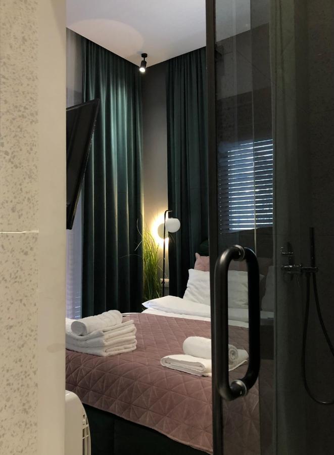 Urban Stay Tirana Deluxe Luaran gambar