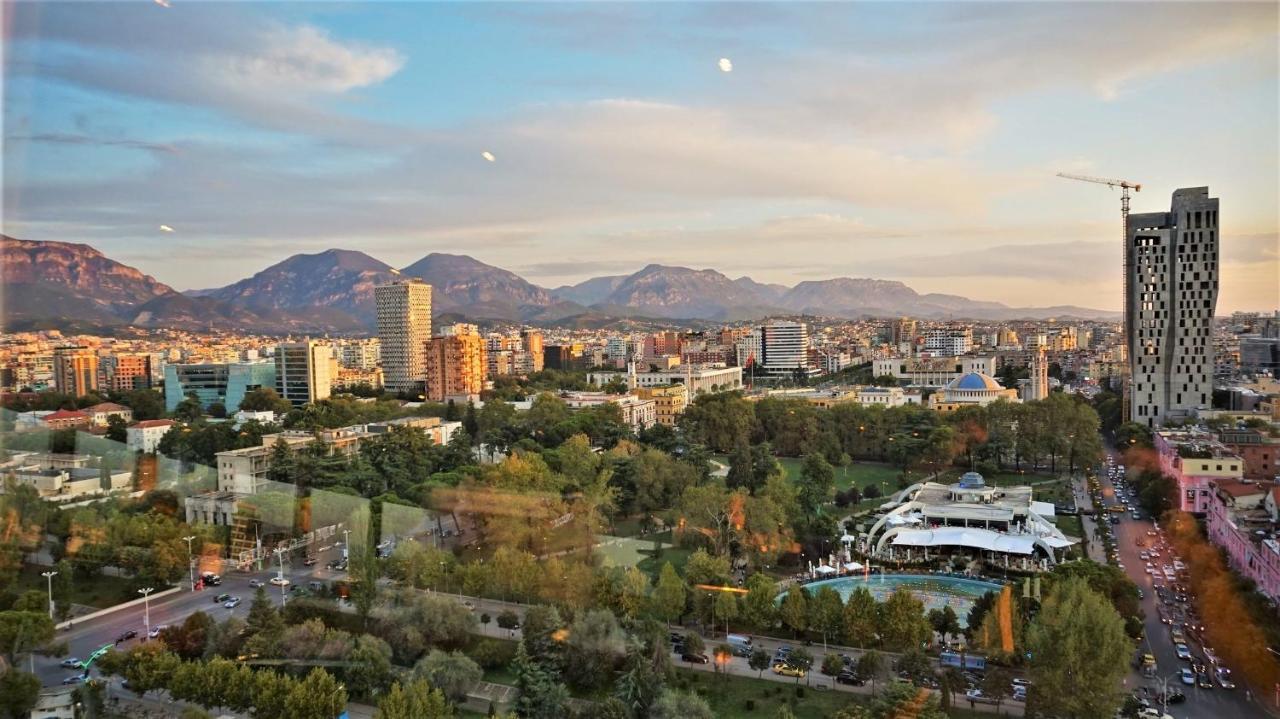 Urban Stay Tirana Deluxe Luaran gambar