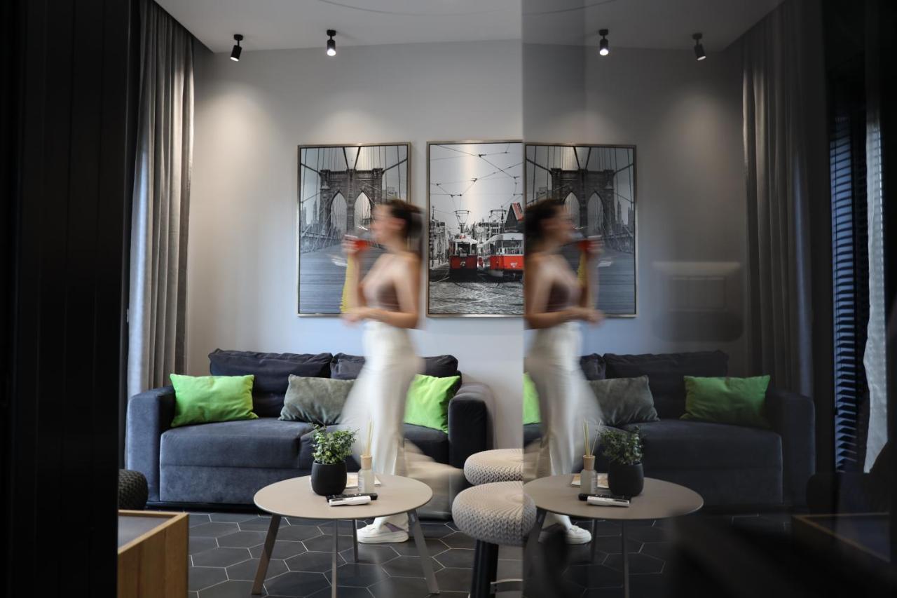 Urban Stay Tirana Deluxe Luaran gambar