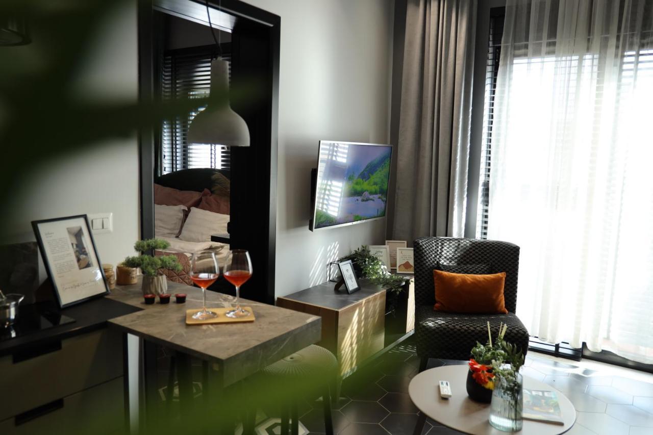 Urban Stay Tirana Deluxe Luaran gambar
