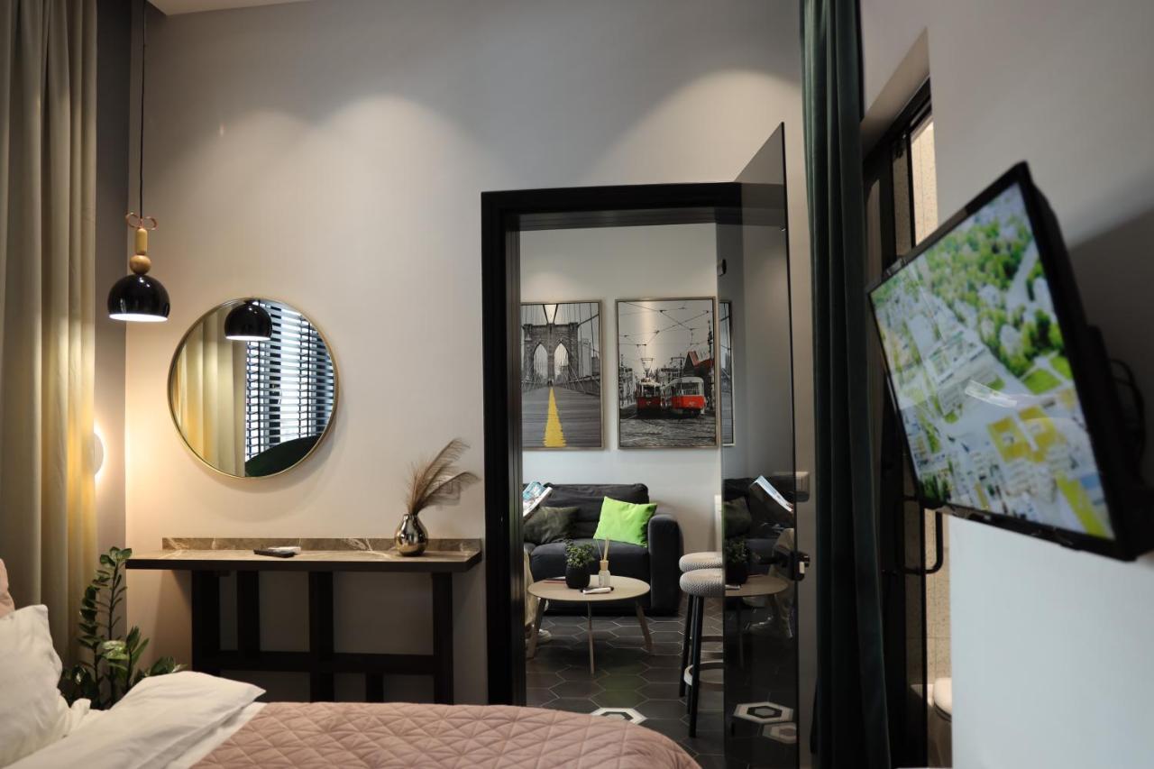 Urban Stay Tirana Deluxe Luaran gambar